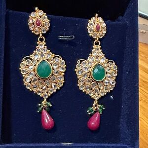 Elegant Gold and Green Earrings